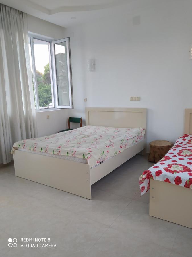 Emzari'S Apartment Kobuleti Eksteriør billede